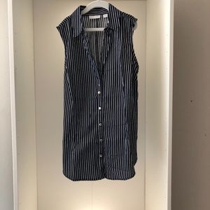 Preppy Sleeveless Essential Shirt